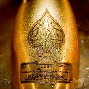 アルマン ド ブリニャック エース オブ スペード ゴールド ブリュット